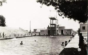 RELIZANE 522- PISCINE COLLECTION DES AMIS DE ND DE SANTA CRUZ